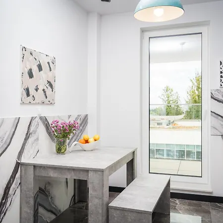 Centaurus 123 By Rent4you *